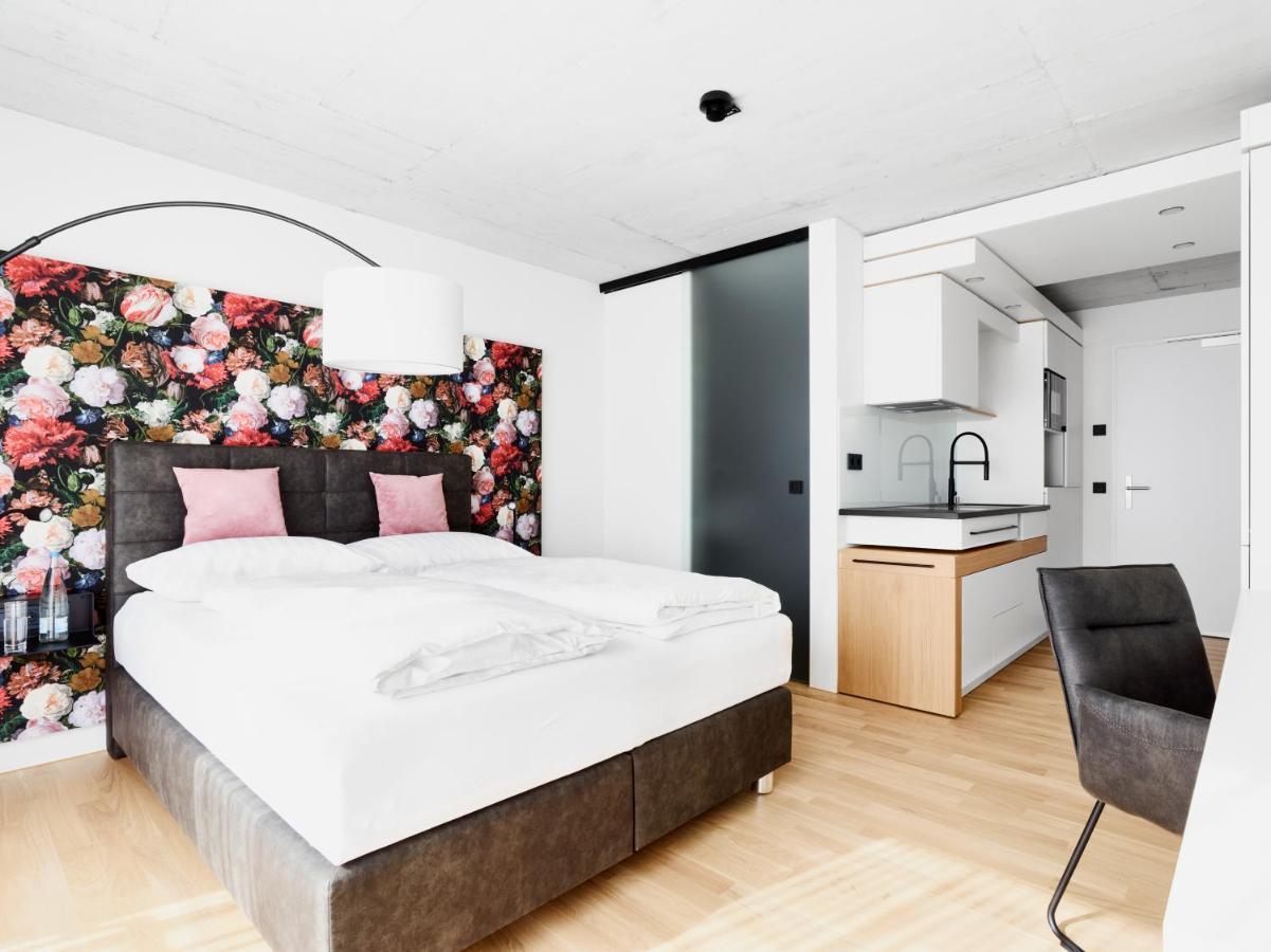 Livisit Bergapartments シュトゥットガルト エクステリア 写真